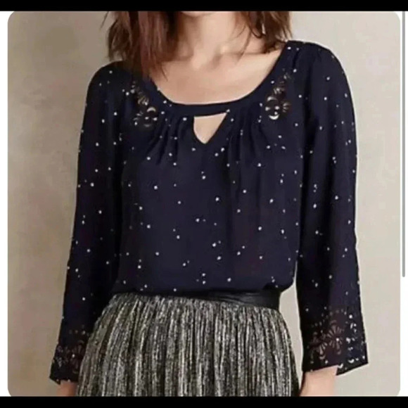 Anthropologie Maeve Star Print Laser Cut Blouse Navy White Women's Size 2 - Picture 9 of 9